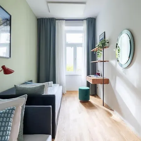 Vogue 2Br Suite, Near City Pulse By Hm Wien Exterior foto