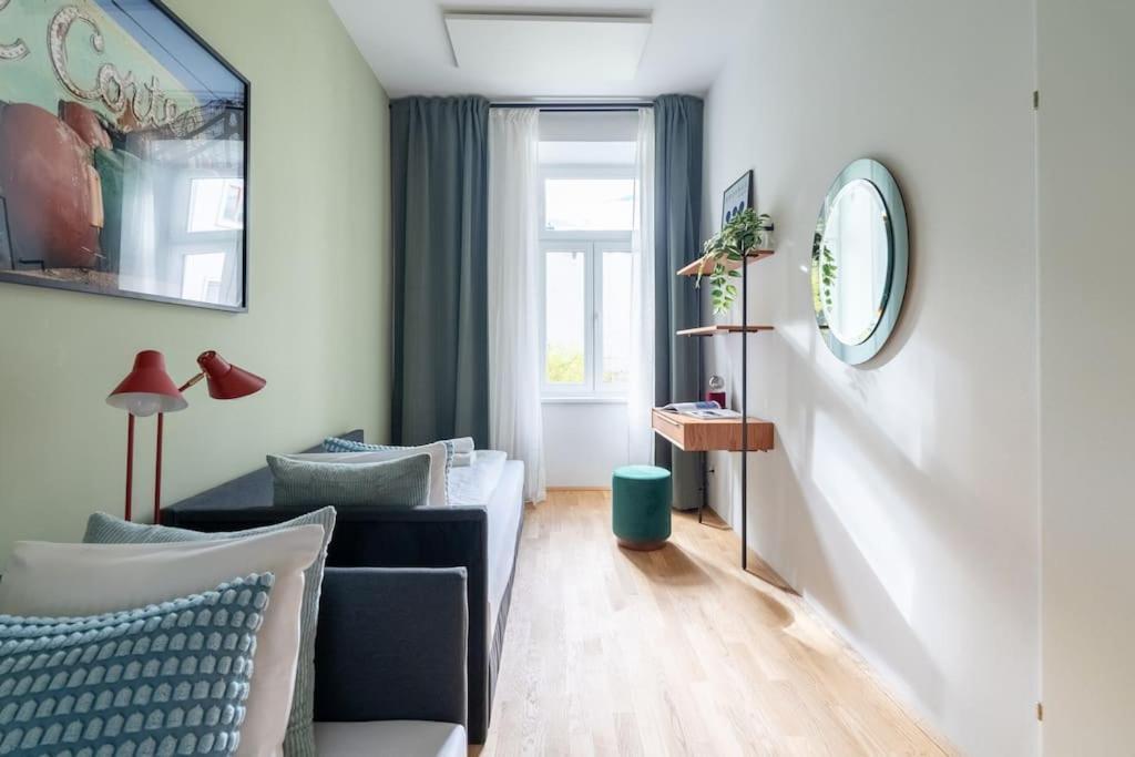 Apartment Vogue 2br Suite, Near Pulse By Hm