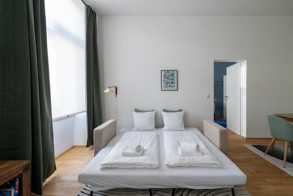 Vogue 2br Suite, Near Pulse By Hm Wien