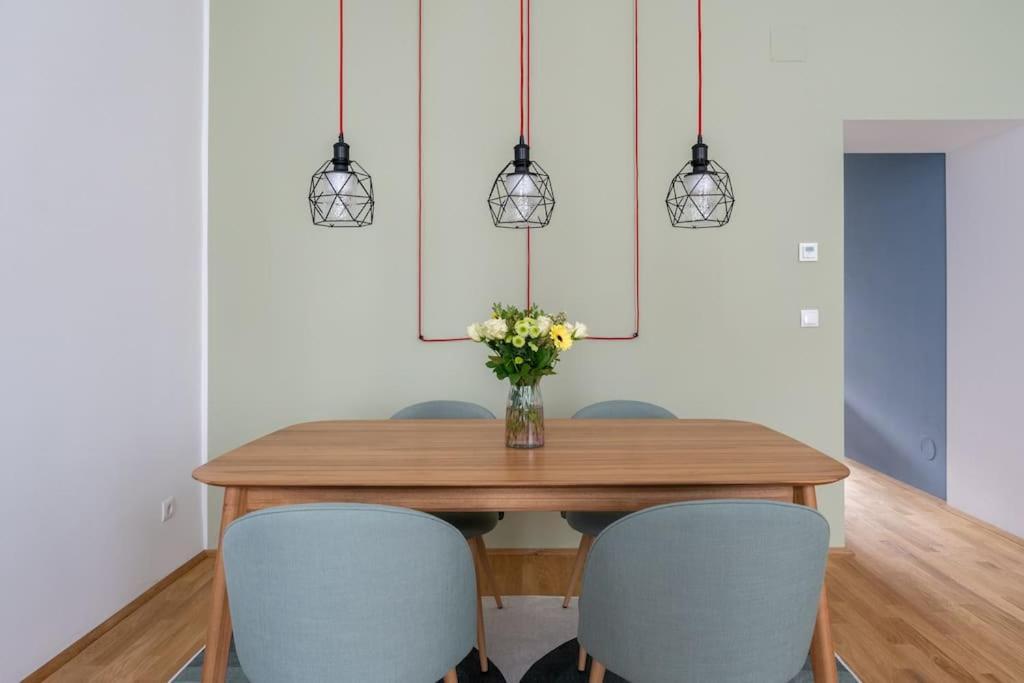 Vogue 2br Suite, Near Pulse By Hm Wien